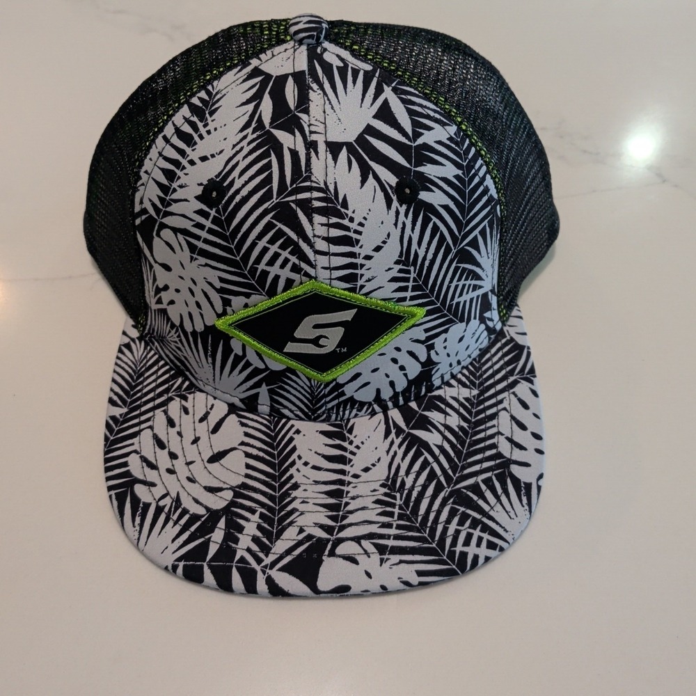 Snap-on Tools Hat Cap Snap Back Mens One Size Black Tropical Palm Trucker Mesh